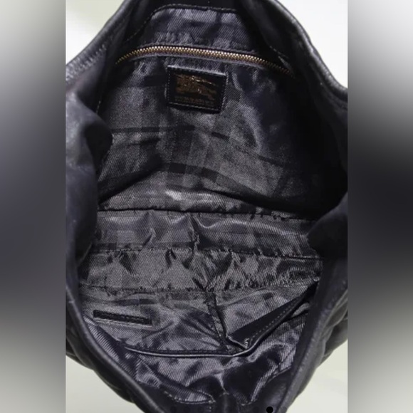 Burberry Black Patent Leather Quilted ‘Brooke’ Hobo Shoulder Bag w Lock Detail - Picture 16 of 17